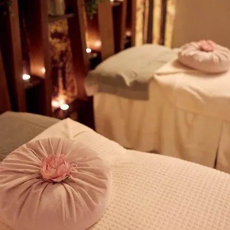 Imperial Hotel 4*