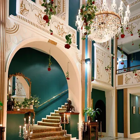 Imperial 4* كورك