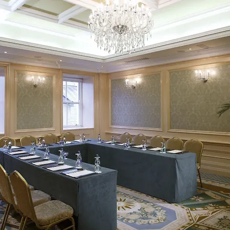 Imperial فندق 4*