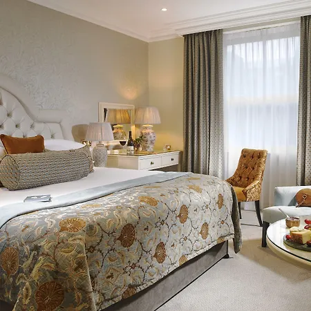 فندق Imperial 4*