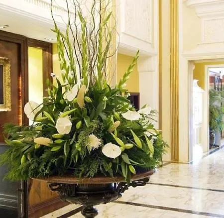 Imperial فندق
