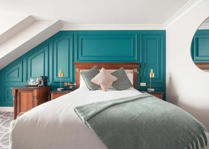 インペリアル シティ 4* コーク