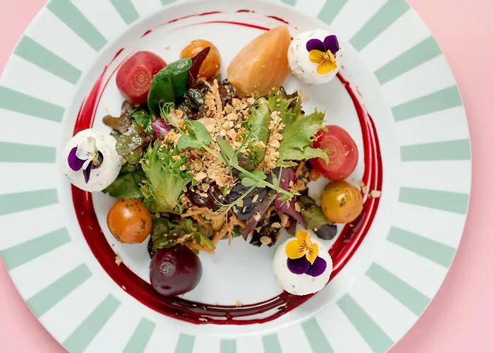 インペリアル シティ ホテル 4*