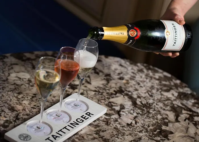 インペリアル シティ ホテル